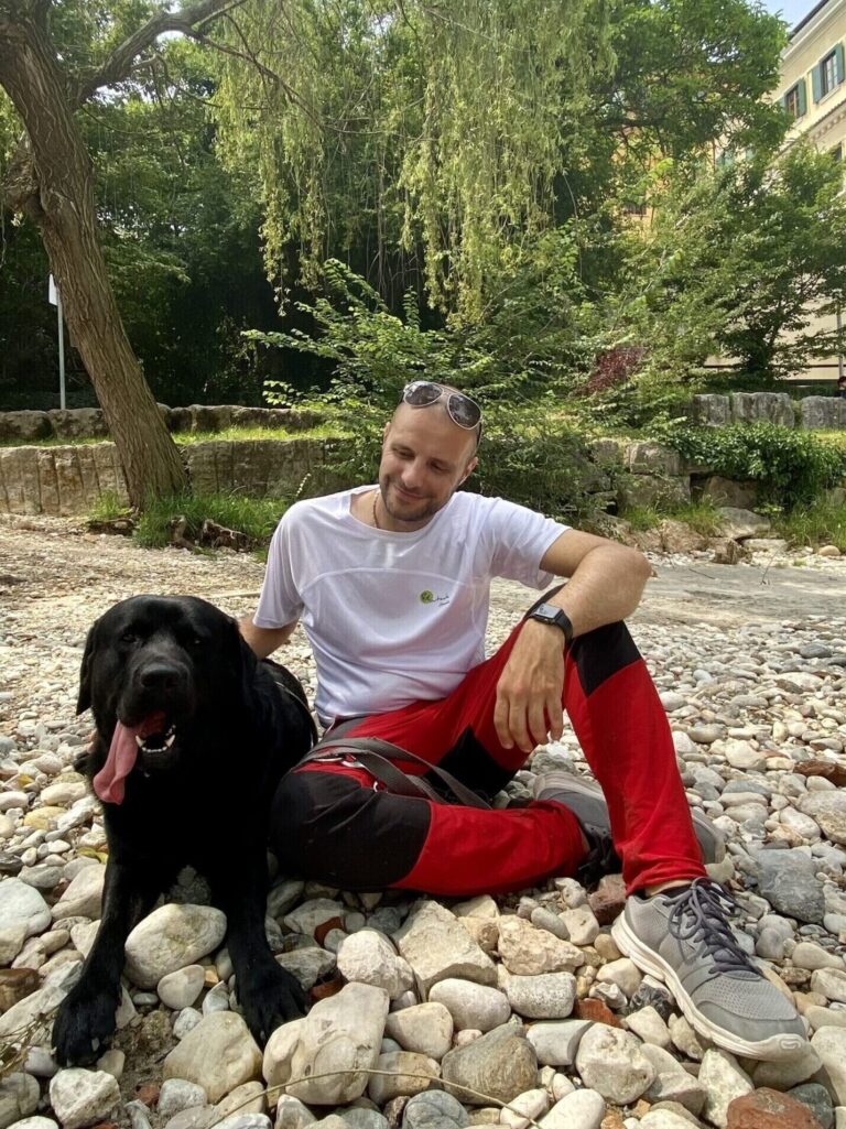 Claudio Zennaro Guida Ambientale Escursionistica Accompagnatore Turistico - trekking con cane